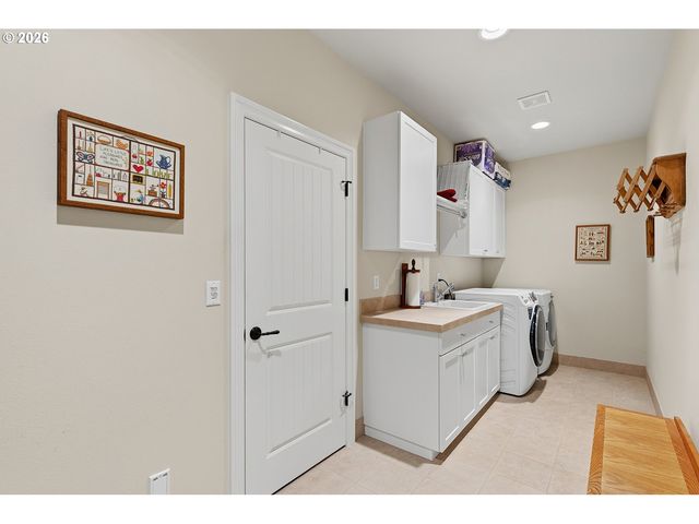 12413 Nw 48TH Ct, Vancouver, WA 98685