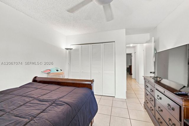 206 SE 1st Cir 13-B, Boynton Beach, FL 33435
