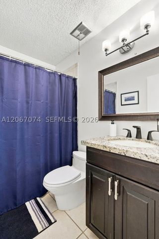 206 SE 1st Cir 13-B, Boynton Beach, FL 33435