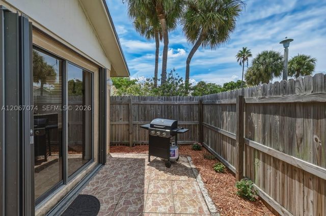 206 SE 1st Cir 13-B, Boynton Beach, FL 33435