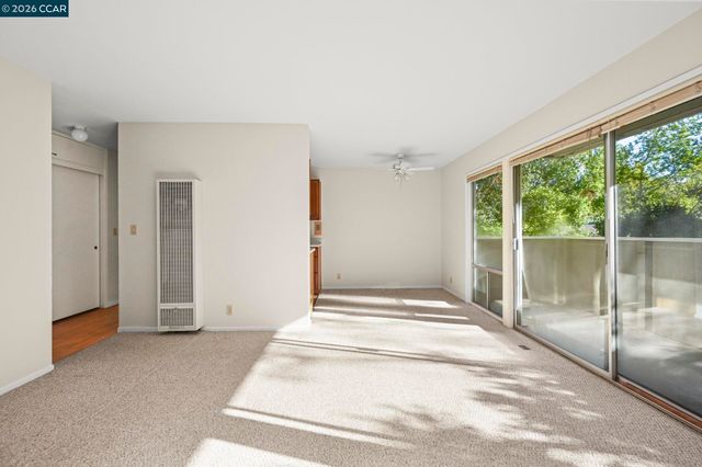 73 Brookwood Rd 48, Orinda, CA 94563