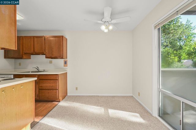 73 Brookwood Rd 48, Orinda, CA 94563