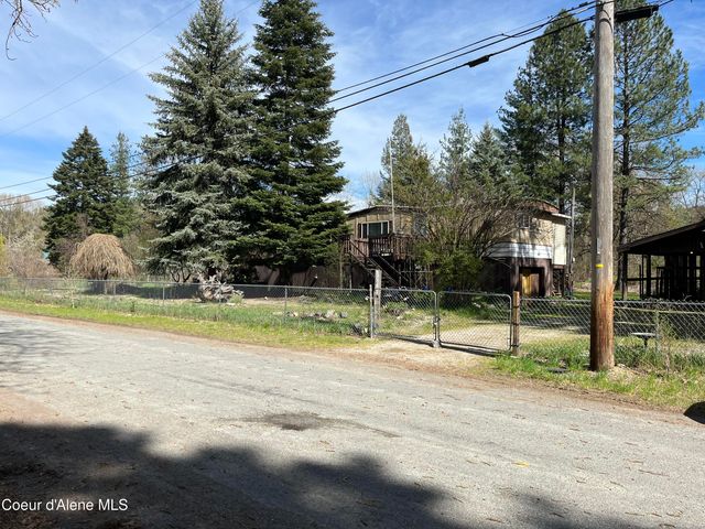 13610 S Cataldo DR, Cataldo, ID 83810