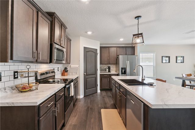 134 Holston Circle, Kingsland, GA 31548