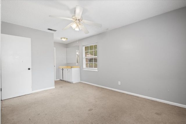 407 York Street, Lindale, TX 75771