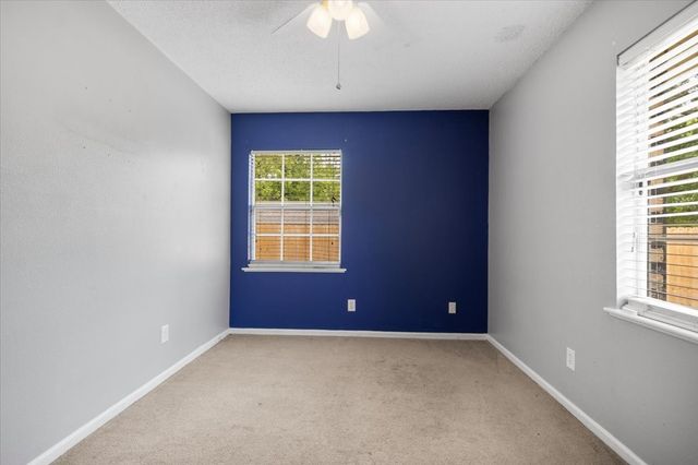 407 York Street, Lindale, TX 75771