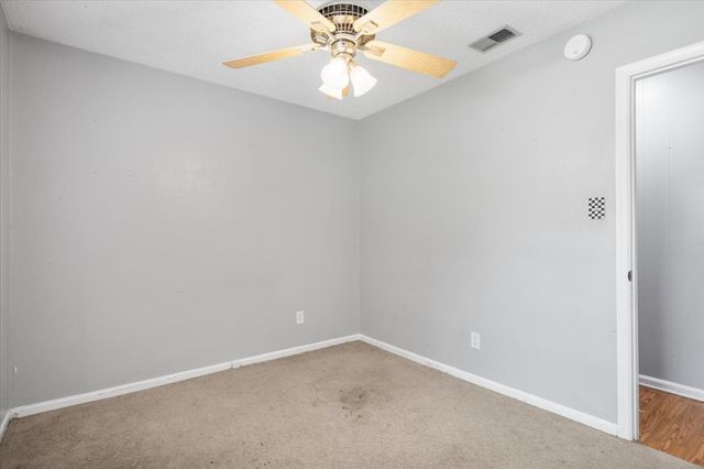 407 York Street, Lindale, TX 75771