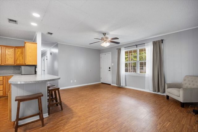 407 York Street, Lindale, TX 75771