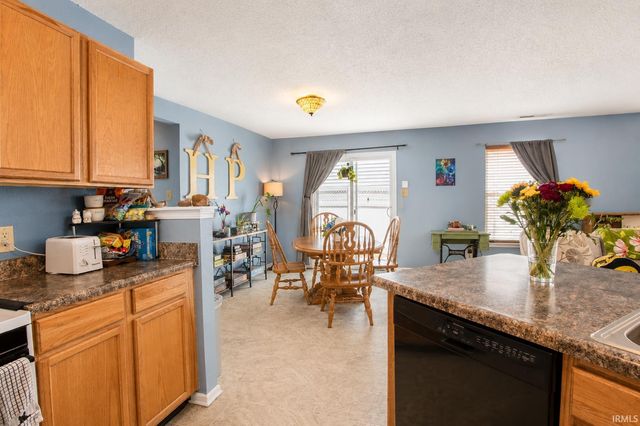 2738 Margesson Crossing, Lafayette, IN 47909