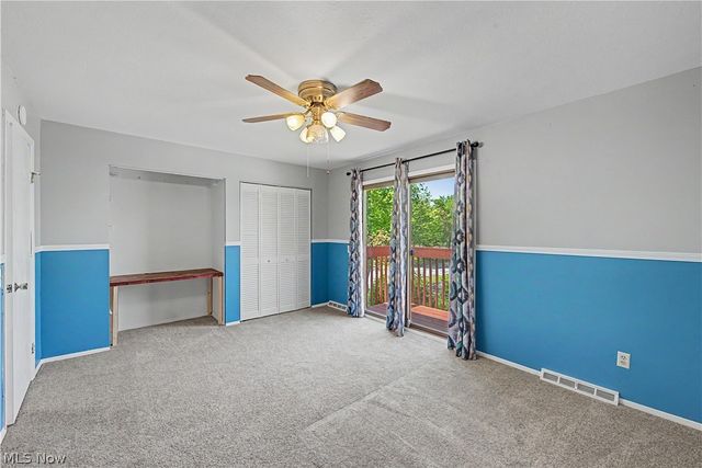 5556 Hilltop Oval, Parma, OH 44134