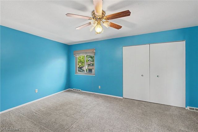 5556 Hilltop Oval, Parma, OH 44134