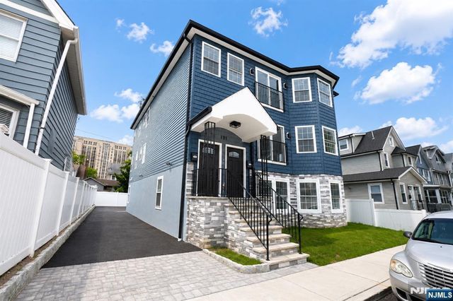 131 Lindsley Place, East Orange, NJ 07017