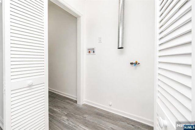131 Lindsley Place, East Orange, NJ 07017