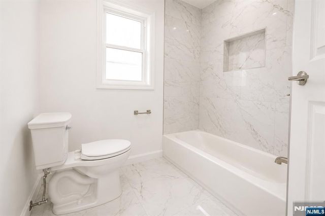 131 Lindsley Place, East Orange, NJ 07017