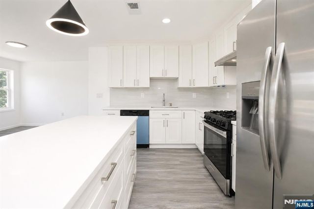 131 Lindsley Place, East Orange, NJ 07017