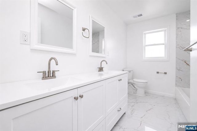 131 Lindsley Place, East Orange, NJ 07017