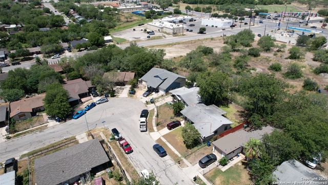8416 Hidden Bow, San Antonio, TX 78242
