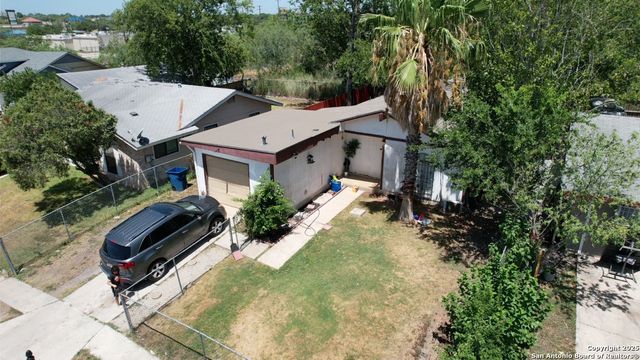 8416 Hidden Bow, San Antonio, TX 78242