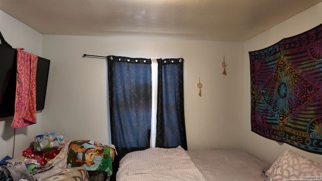 8416 Hidden Bow, San Antonio, TX 78242
