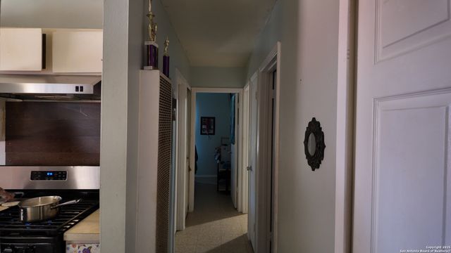 8416 Hidden Bow, San Antonio, TX 78242