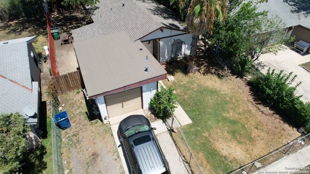 8416 Hidden Bow, San Antonio, TX 78242