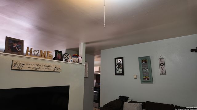 8416 Hidden Bow, San Antonio, TX 78242