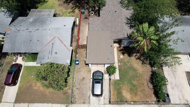 8416 Hidden Bow, San Antonio, TX 78242