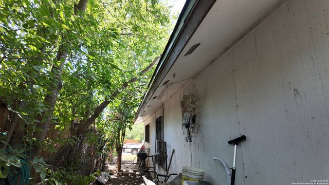 8416 Hidden Bow, San Antonio, TX 78242