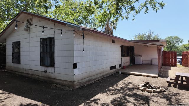 8416 Hidden Bow, San Antonio, TX 78242