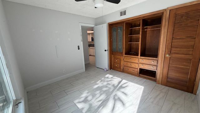 9117 Green Meadows Way, Palm Beach Gardens, FL 33418