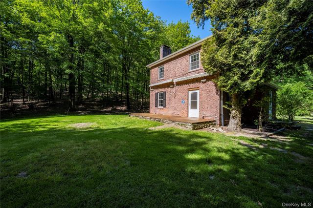 43 Leslie Road, Newburgh, NY 12550
