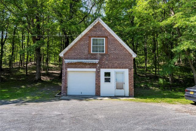 43 Leslie Road, Newburgh, NY 12550