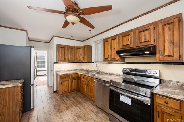 43 Leslie Road, Newburgh, NY 12550