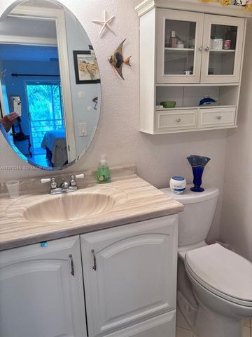 118 Northampton F 118, West Palm Beach, FL 33417