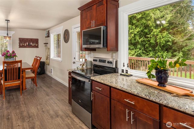 3017 SE Camano Drive, Camano Island, WA 98282