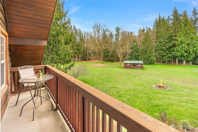 3017 SE Camano Drive, Camano Island, WA 98282