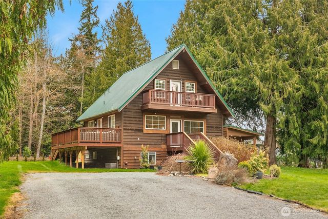3017 SE Camano Drive, Camano Island, WA 98282