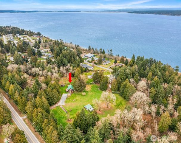 3017 SE Camano Drive, Camano Island, WA 98282