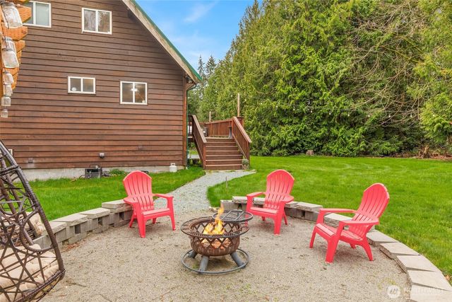 3017 SE Camano Drive, Camano Island, WA 98282