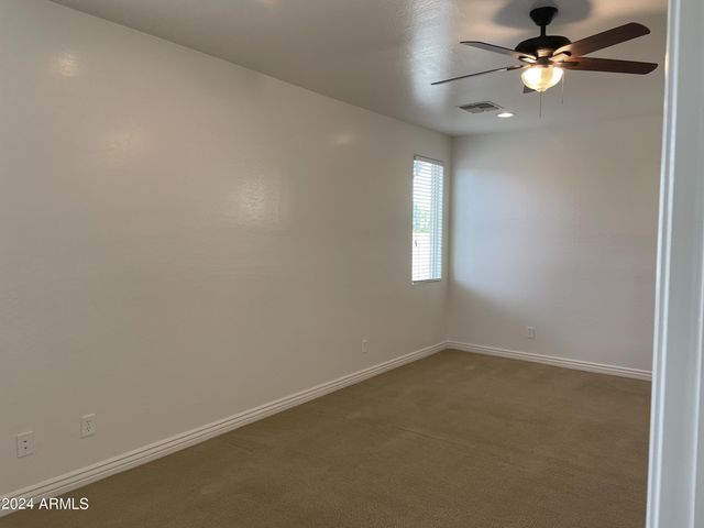 23130 N 40TH Place, Phoenix, AZ 85050