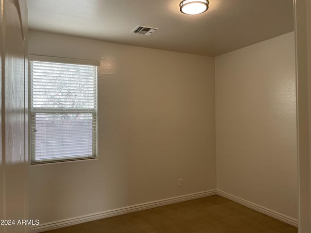 23130 N 40TH Place, Phoenix, AZ 85050