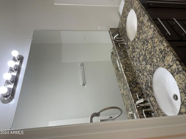 23130 N 40TH Place, Phoenix, AZ 85050