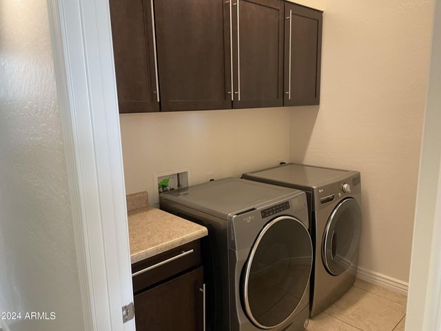 23130 N 40TH Place, Phoenix, AZ 85050