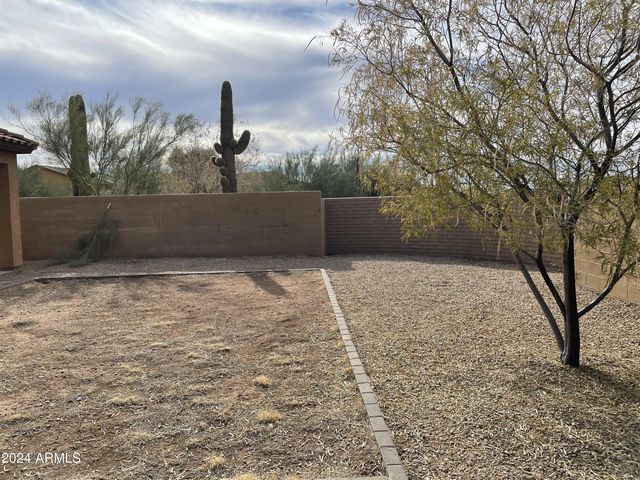 23130 N 40TH Place, Phoenix, AZ 85050