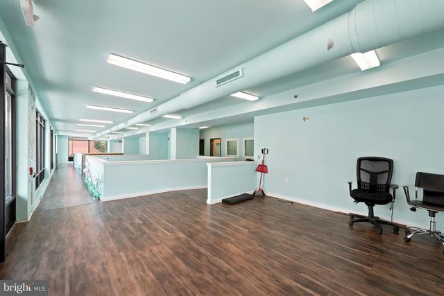 512-18 E GIRARD AVE, Philadelphia, PA 19124