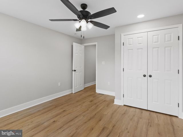 5 N CLINTON ST, Baltimore, MD 21224