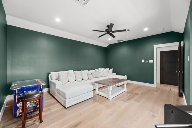 1196 The Shores Drive, Corsicana, TX 75109