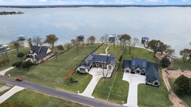 1196 The Shores Drive, Corsicana, TX 75109