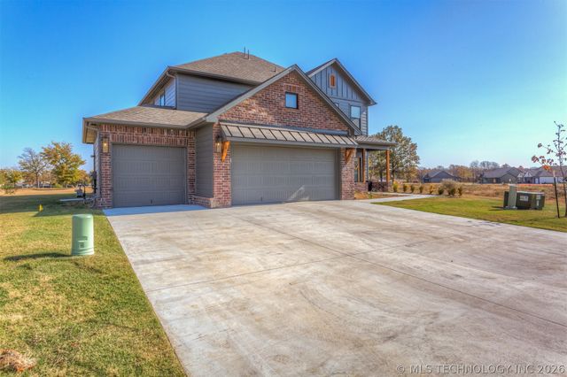 31185 E 65th Court S, Broken Arrow, OK 74014