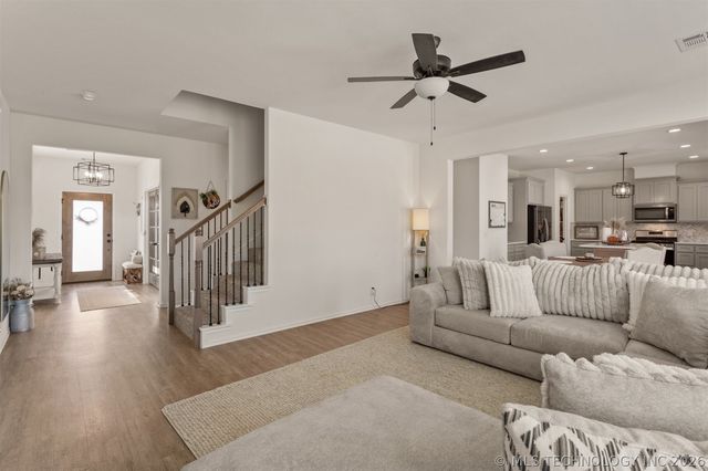 31185 E 65th Court S, Broken Arrow, OK 74014